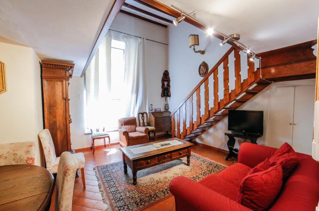 Traditional Apt Close To The Duomo - Private Yard! Флоренція Екстер'єр фото